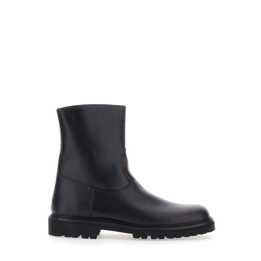 Vinny's Men Black Ankle Boots With Side Zip Closure In Leather For Men